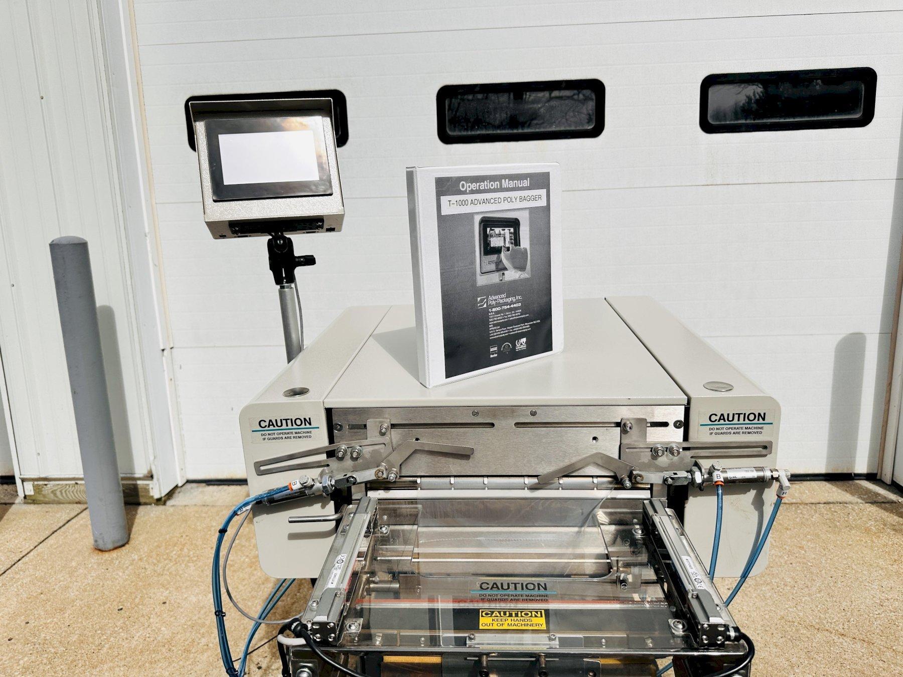 ADVANCED POLY PACKAGING T1000 Advanced PolyBagger Baggers Machine Hub
