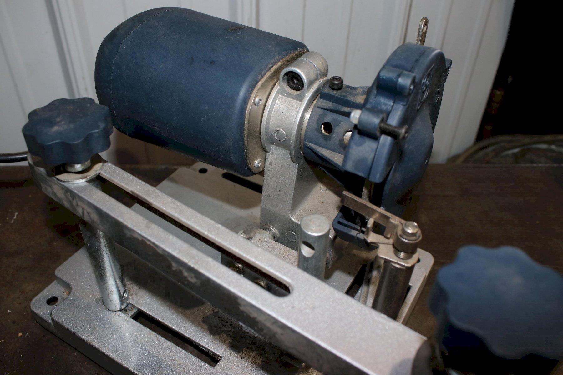 Saw Machine Hub
