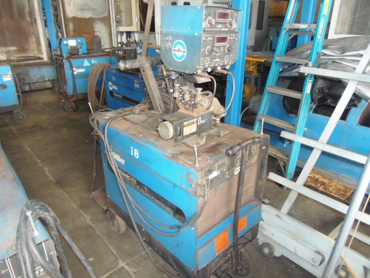 Miller 650 Amp Wire Feed Welder, model Deltaweld 451 with D54D feeder