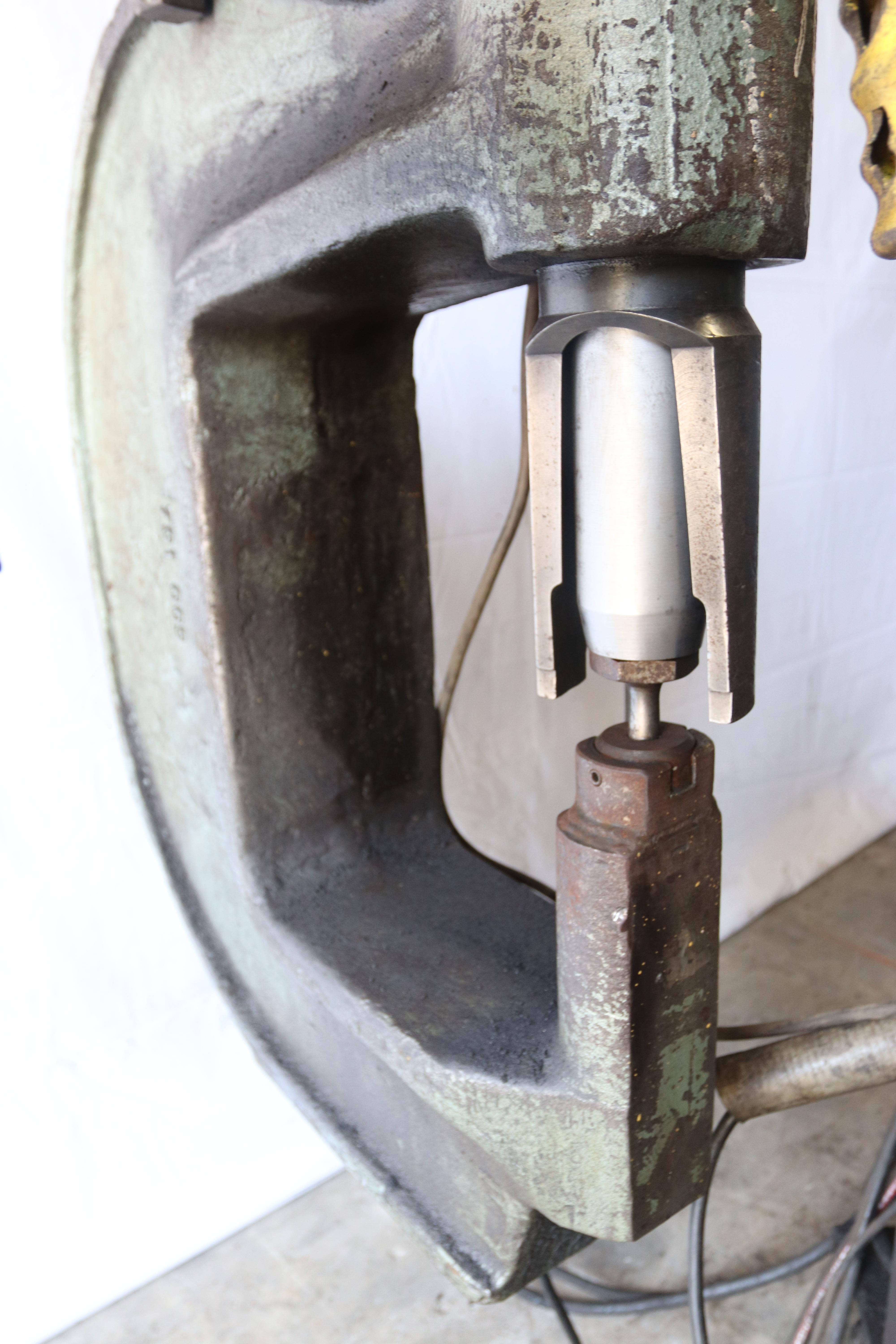 (2) 90 TON WHITNEY FLANGE & WEB BEAM HYDRAULIC PUNCHES STOCK 10539