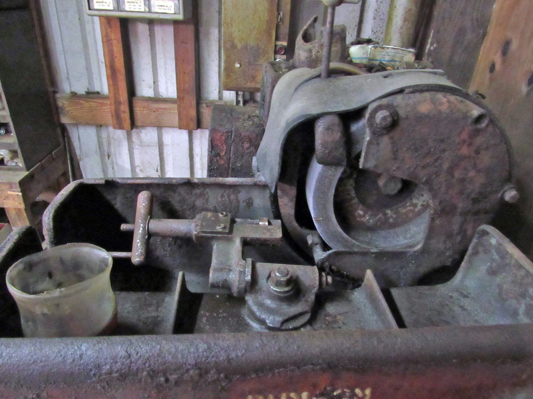 USED, LANDIS NO. 11/2 WET TYPE CHASER GRINDER Harris Machine Tools