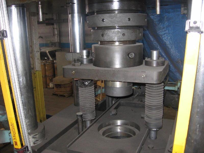 HYDRAMET 120 Presses, Powder Compaction Machine Hub