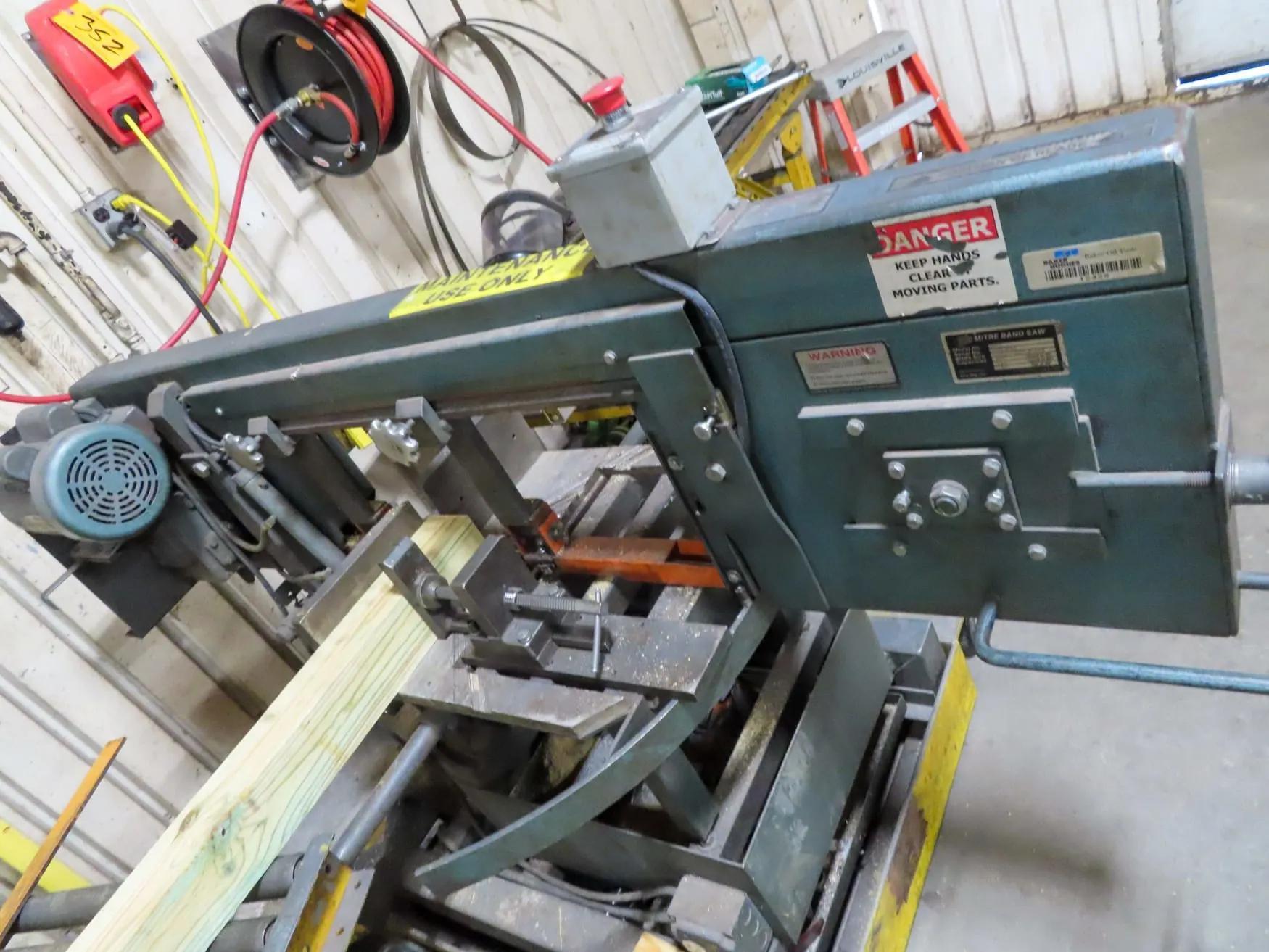 1 NEW ELLIS MITRE BAND SAW, MODEL 2000 Smith Machinery Company, Inc.