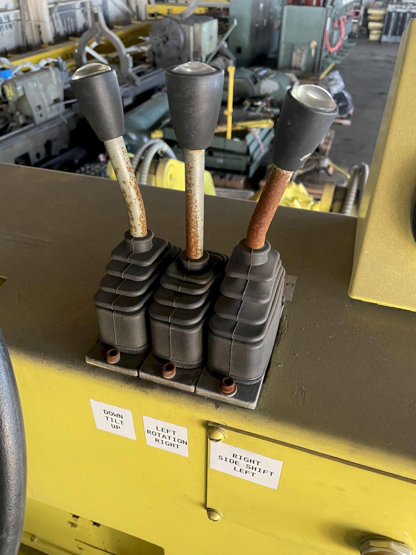 6,000 LB HER VOSS STAMCO MMR66 WHEEL MATERIAL HANDLER STOCK 14083