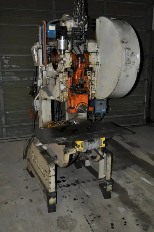 KOLD PACK 40 TON OBI PRESS - Load/Unload Systems | Machine Hub