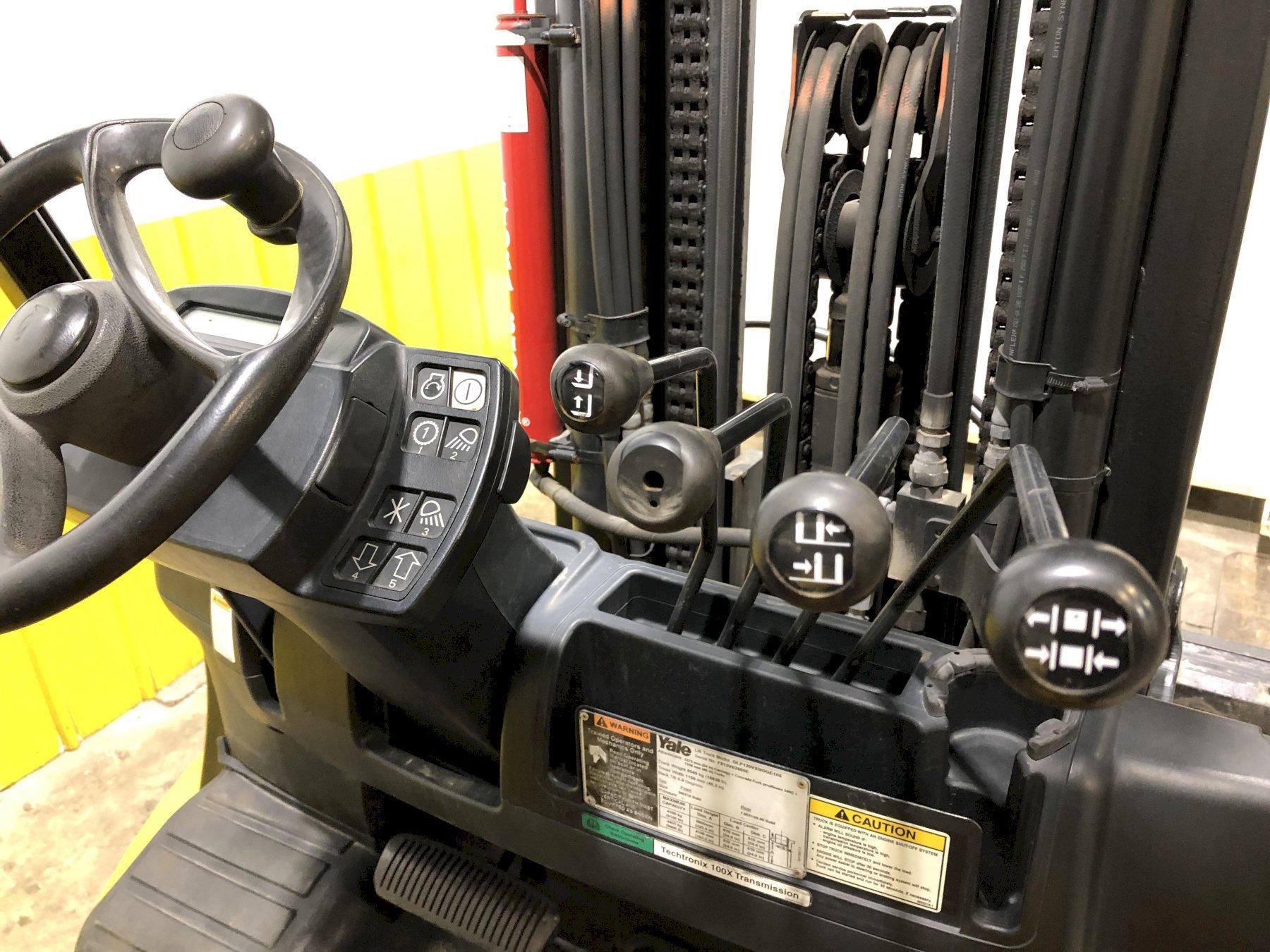 10,000 LBS YALE MODEL GLP-120 LP GAS FORKLIFT: STOCK #15001