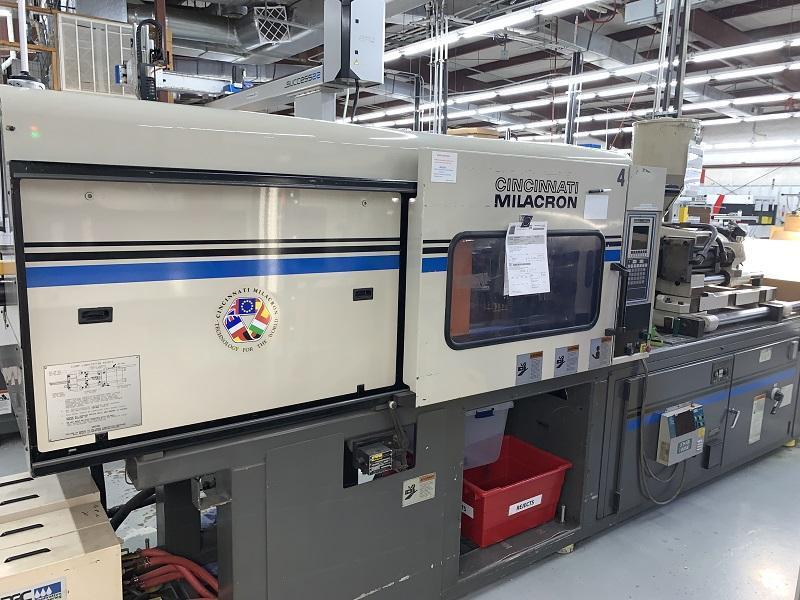 Cincinnati Milacron Used VT-165 Injection Molding Machine, 165 US ton, Yr. 1997, 13 oz.