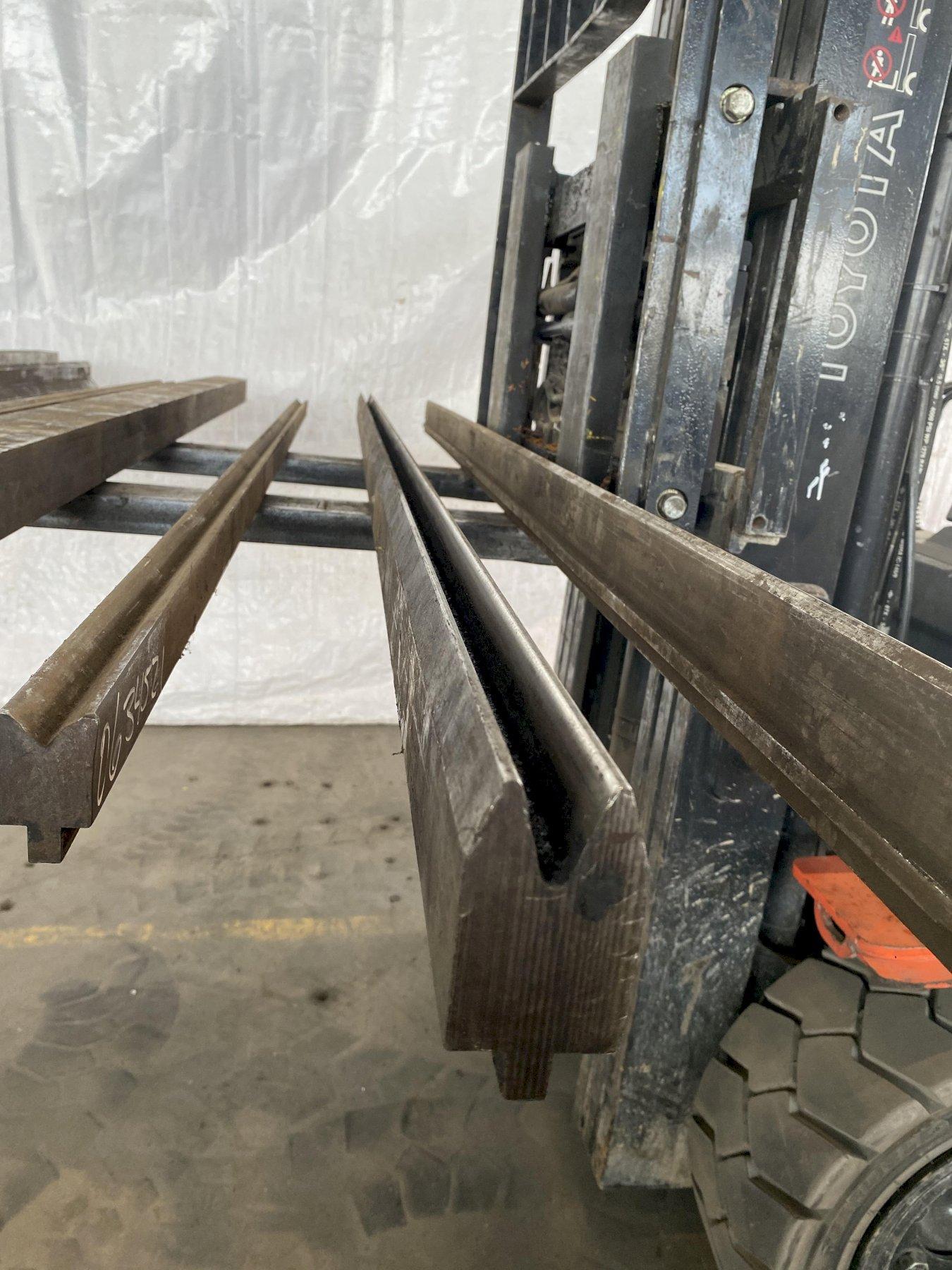 9’4″(113″) PRESS BRAKE BOTTOM FEMALE ACUTE VDIE. STOCK 0634621 G2000 Inc.