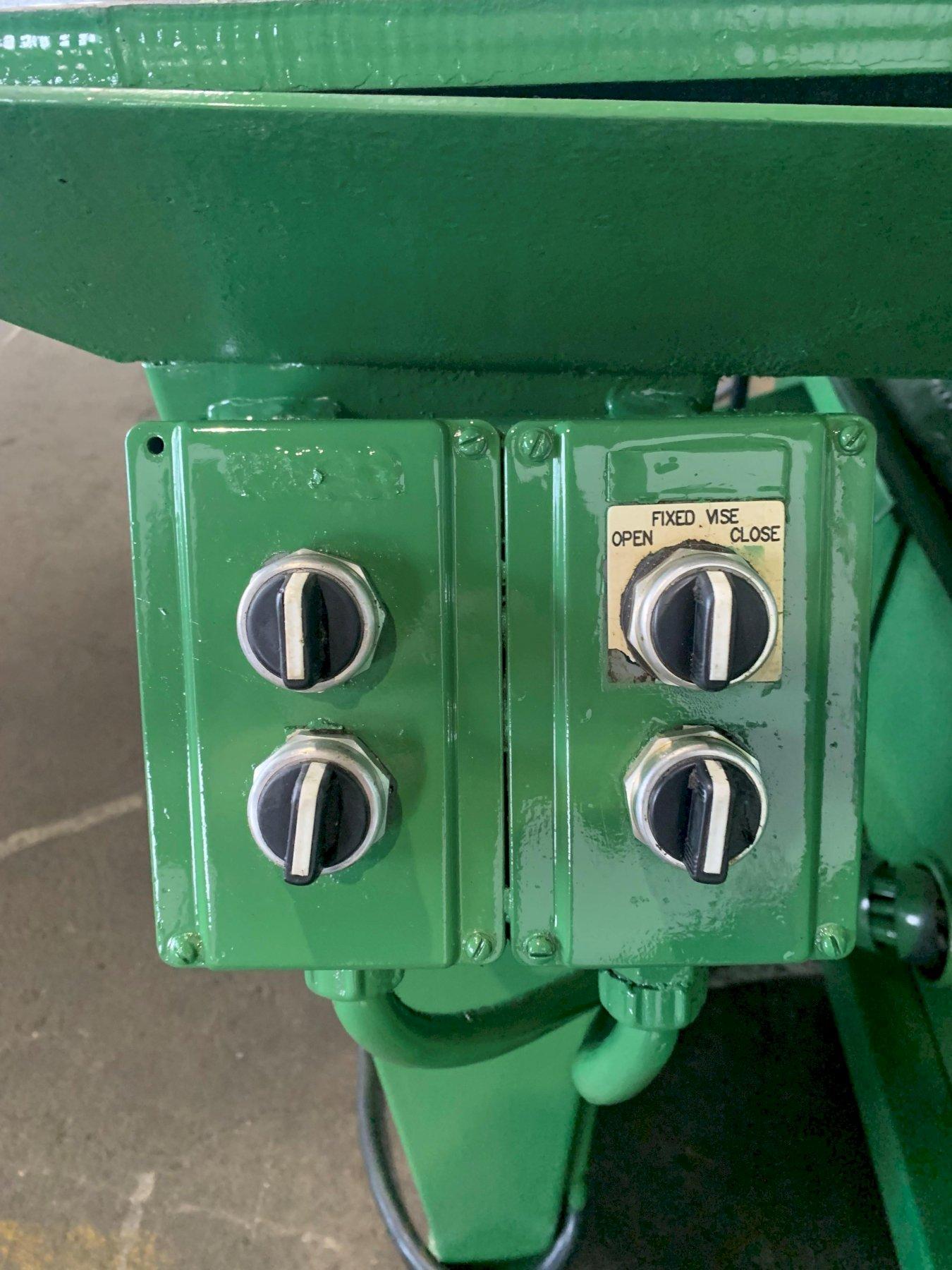 18″ X 27″ HYDMECH MODEL S25A SERIES II AUTOMATIC HORIZONTAL BANDSAW