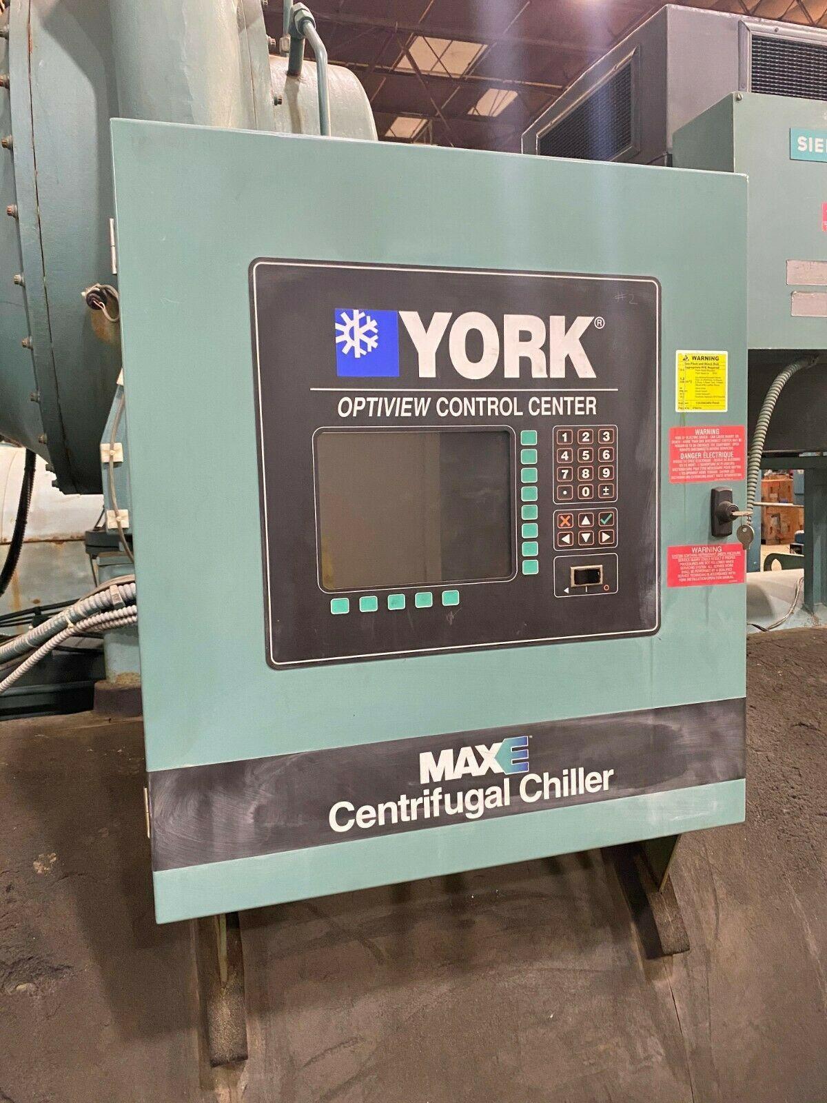 York 591 Ton Water Cooled Chiller G2000 Inc.