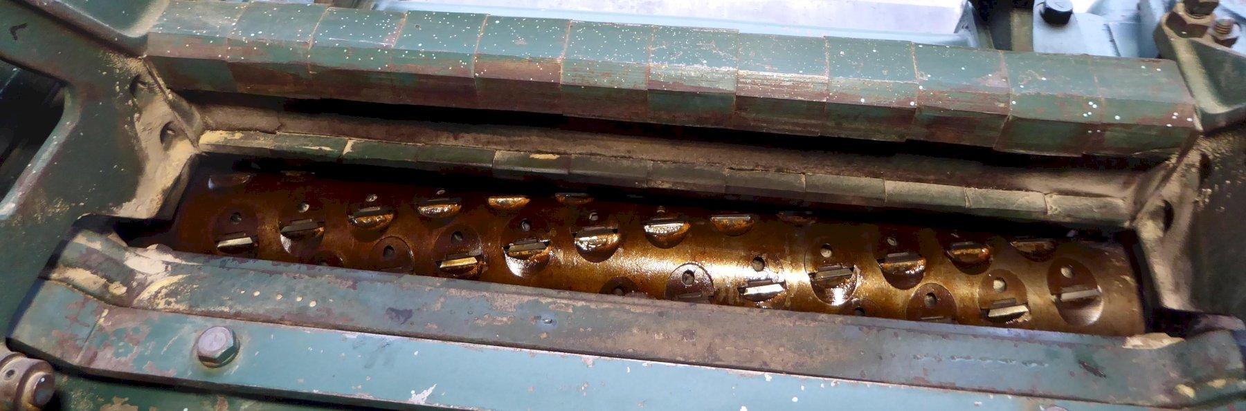 24″ Oliver Wood Planer 299D C.W. Wood Machinery Inc.