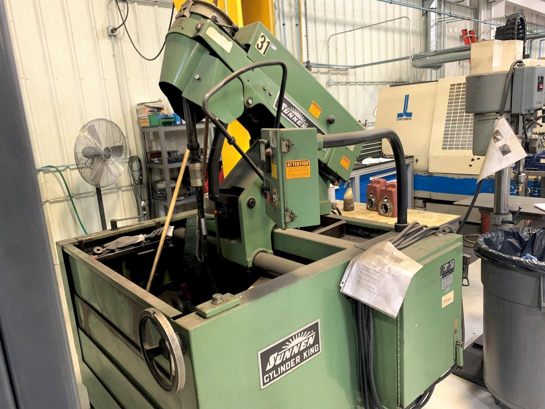 Sunnen Model CV616 “Cylinder King” Automatic Vertical Honing Machine