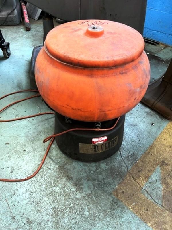 18″ ROTOMATIC VIBRATORY FINISHER | Blumberg Machinery Co.