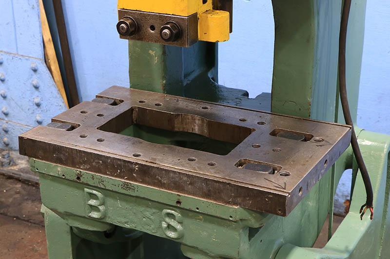 16 Ton Used Bliss OBI Mechanical Clutch Press Model 19C Federal Equipment