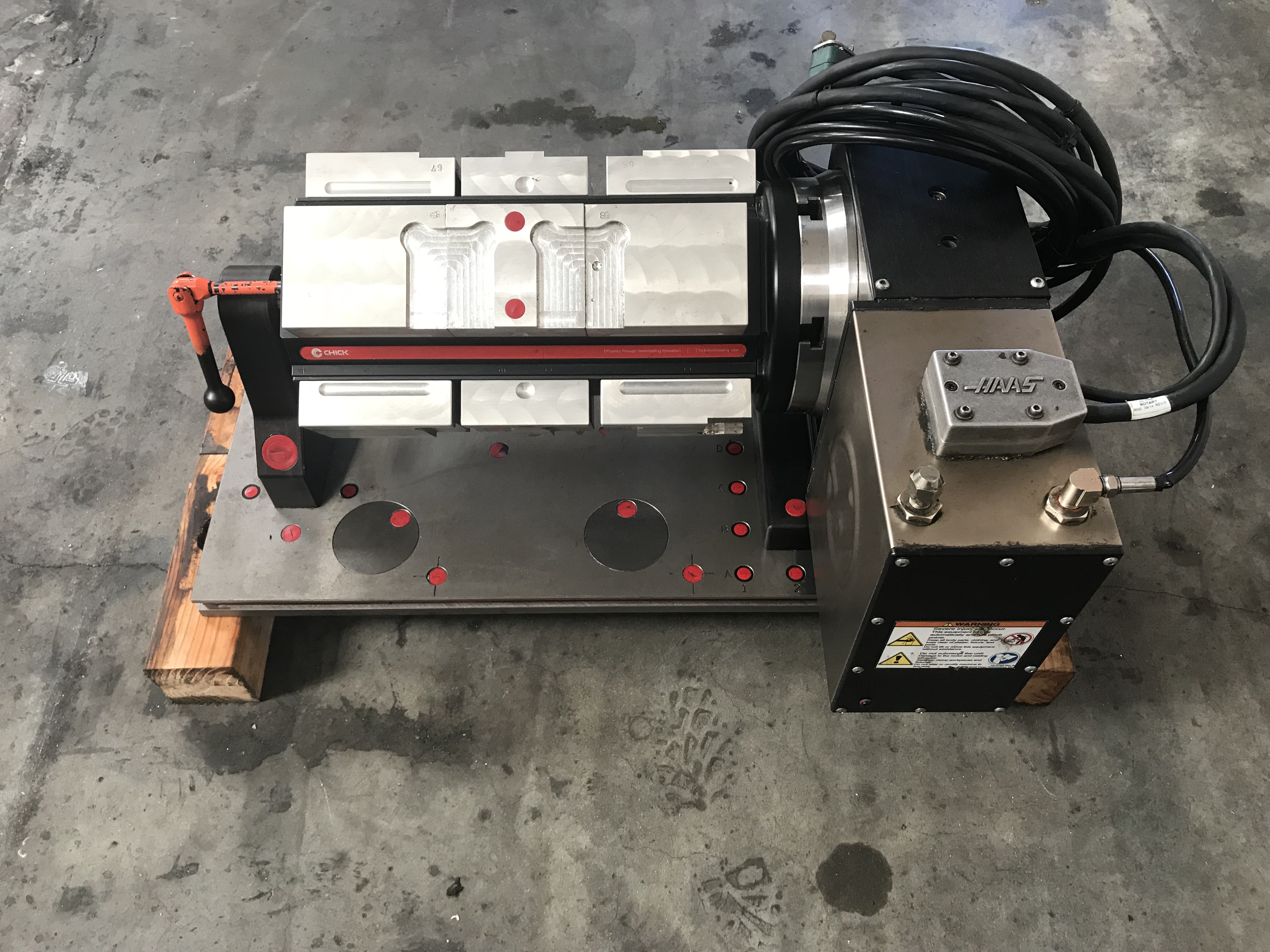 Haas HRT210 Rotary Table with Chick 5ML 104041 MultiLok Indexable