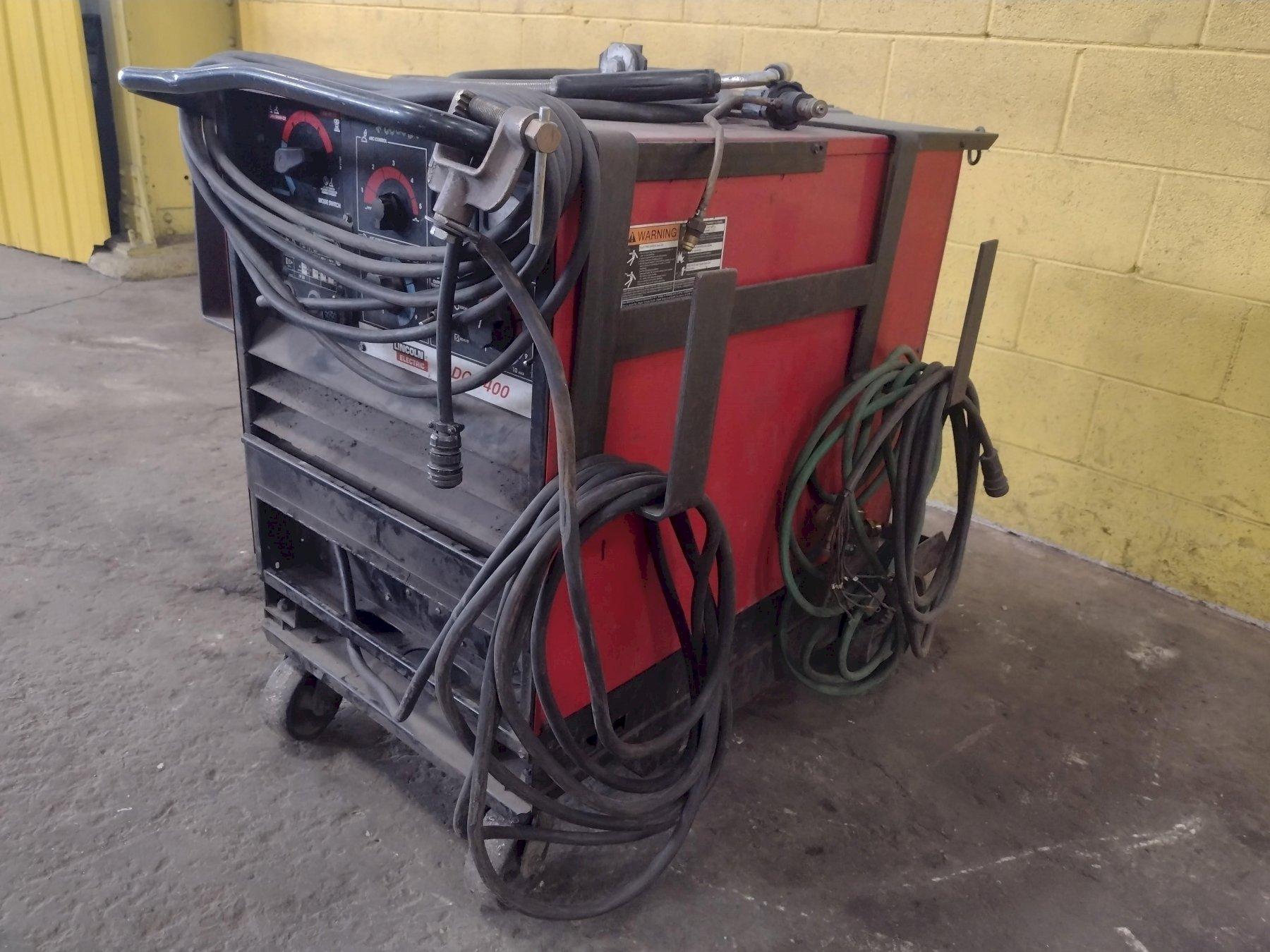 LINCOLN DC-400 WELDER: STOCK #17398