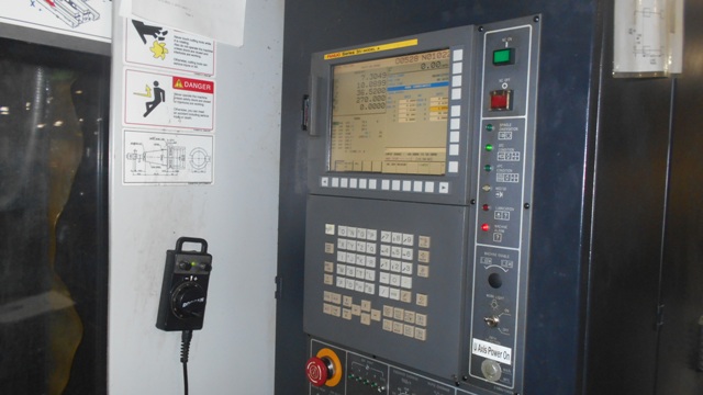 Doosan HM-1000 CNC Dual-Pallet Horizontal Machining Center, 2011