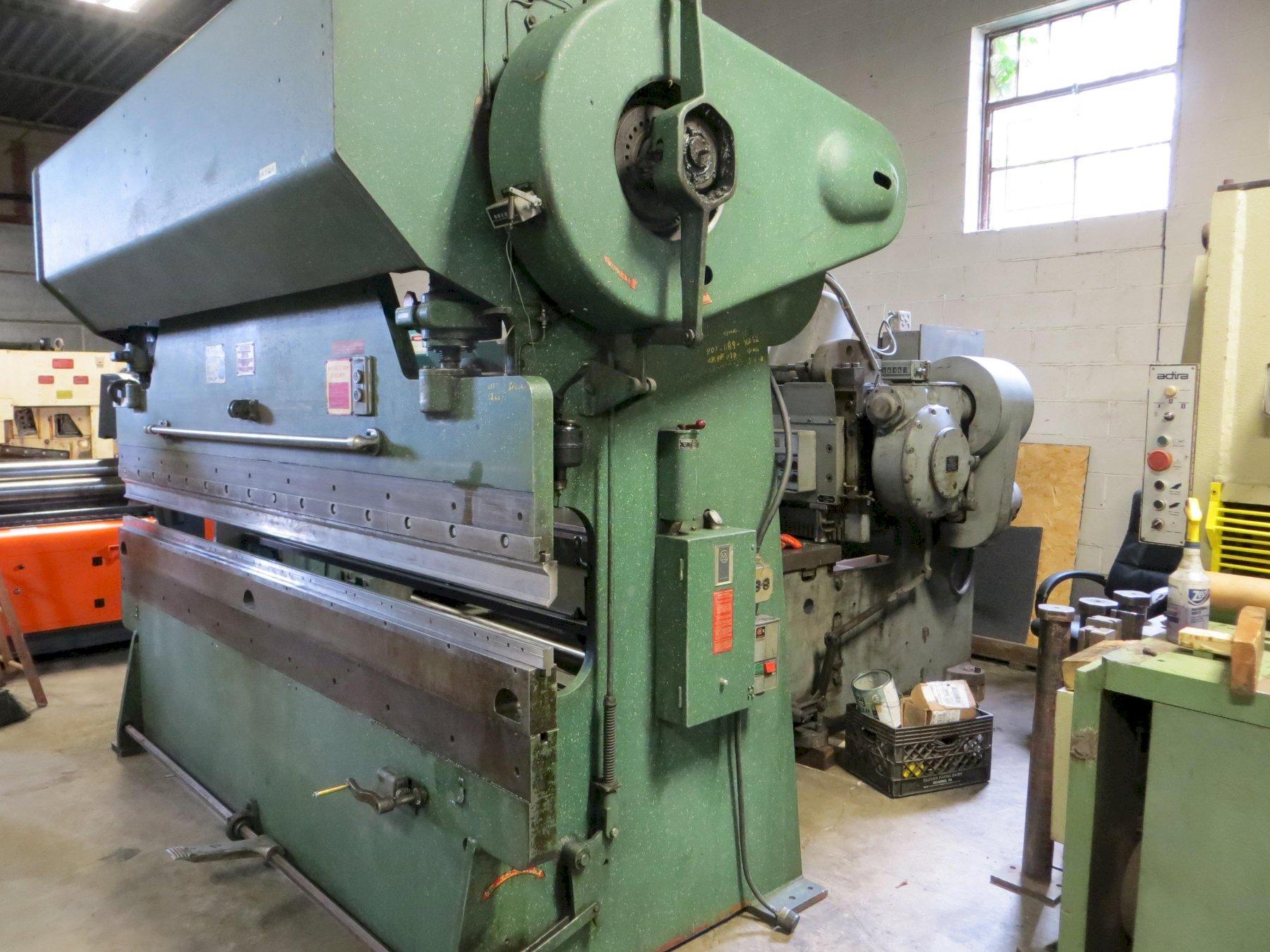 55 Ton x 10 ft Chicago D&K Mechanical Press Brake Model 810-B - Federal