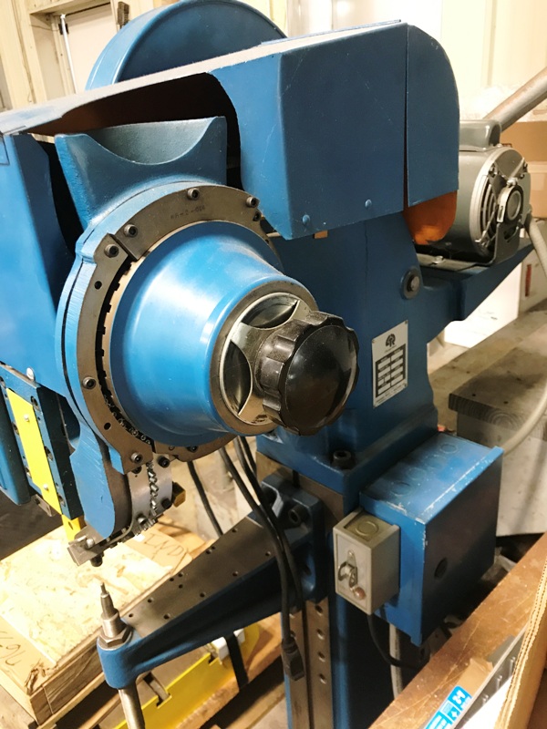 Chicago Rivet Model 912D Riveting Machine Blumberg Machinery Co.