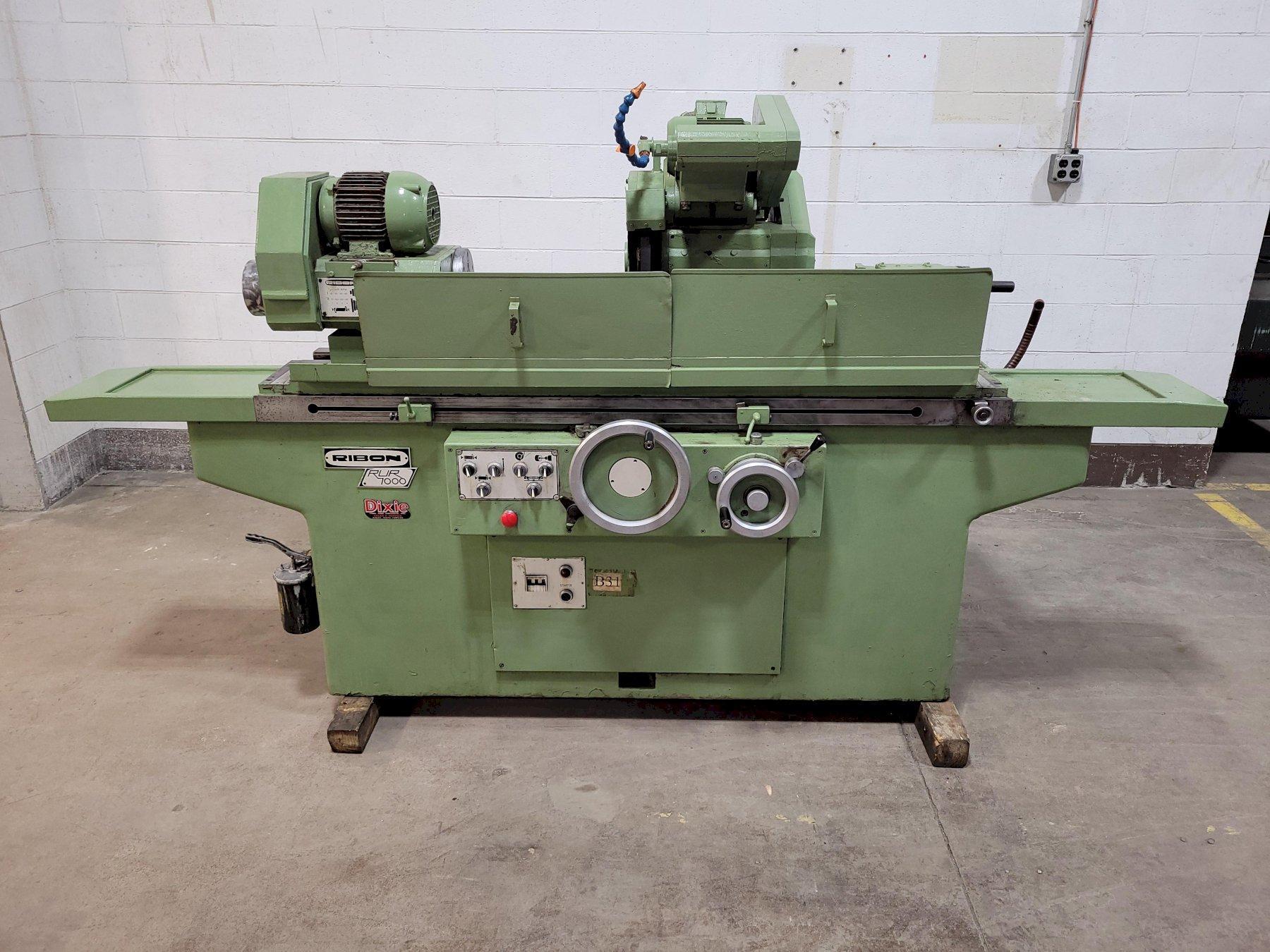 12.5” x 40” Ribon Model RUR-1000 Hydraulic Universal ID/OD Grinder