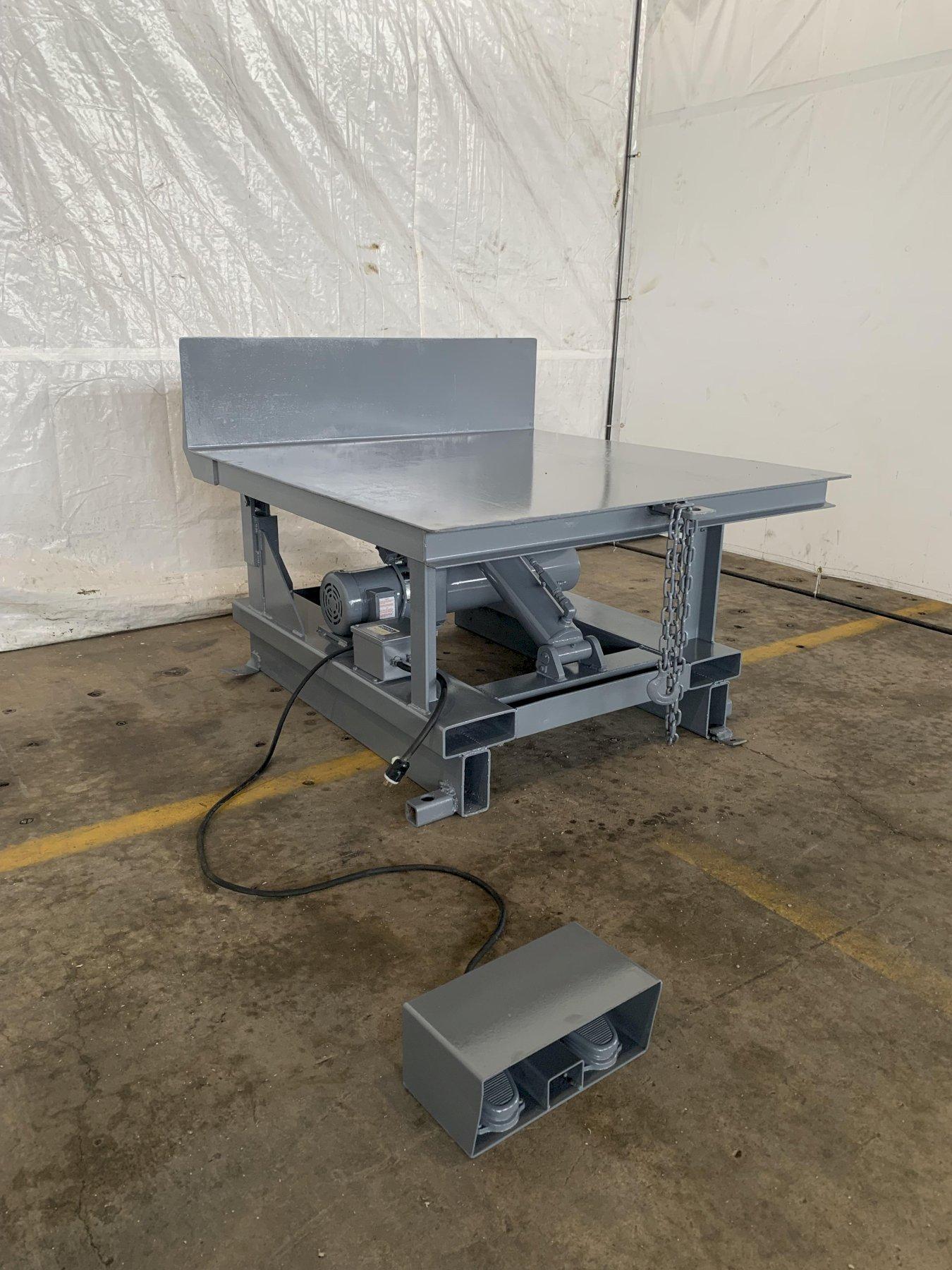 2,000 LB 48″ X 48″ HYDRAULIC 90 DEGREE TILT TABLE. STOCK 0636923 G2000 Inc.