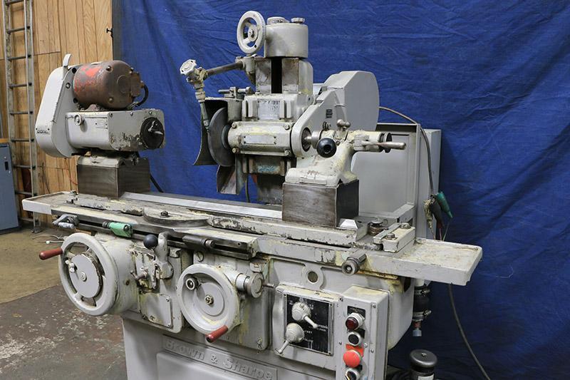 BROWN & SHARPE 13 UNIVERSAL & TOOL GRINDING MACHINE Blumberg