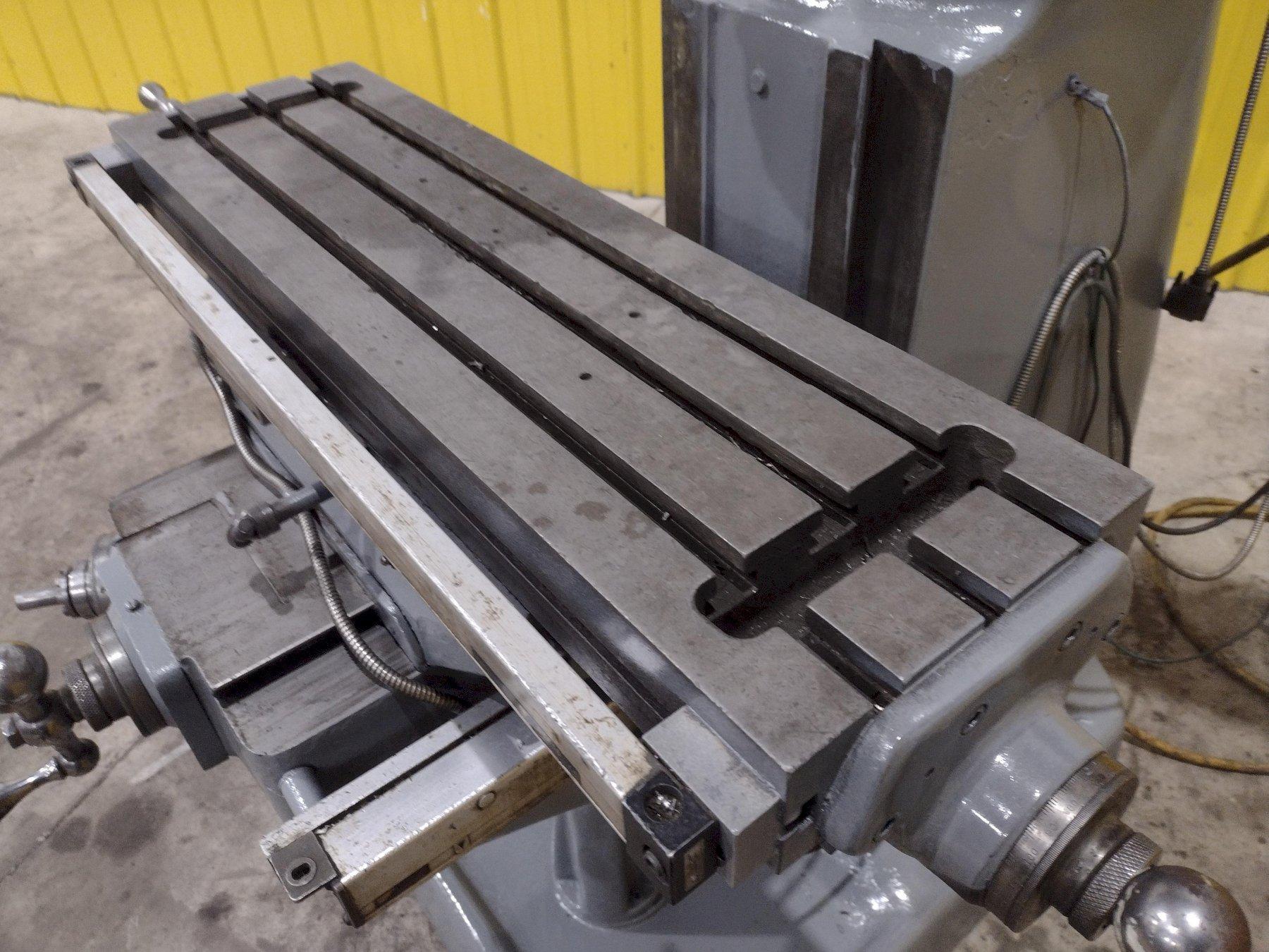 BRIDGEPORT VERTICAL KNEE MILL: STOCK #22361