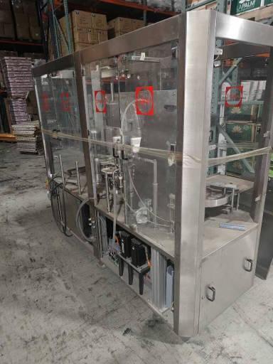Capmatic Bambino Arlecchino Liquid Packaging System – 2016 – Monoblock Filler/Capper