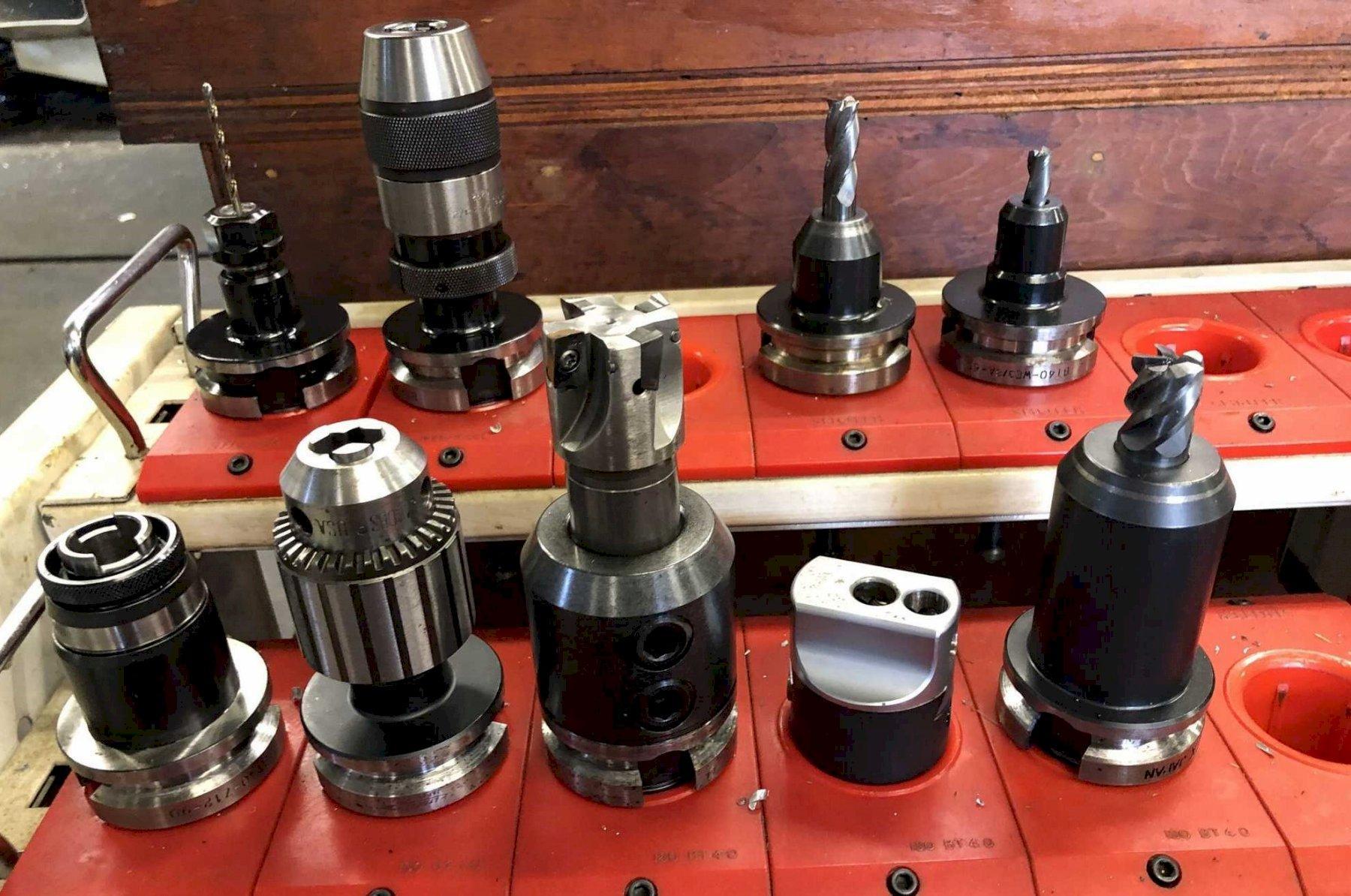 (22) BT40 TOOL HOLDERS WITH ASSORTED TOOLS & CART STOCK 11346