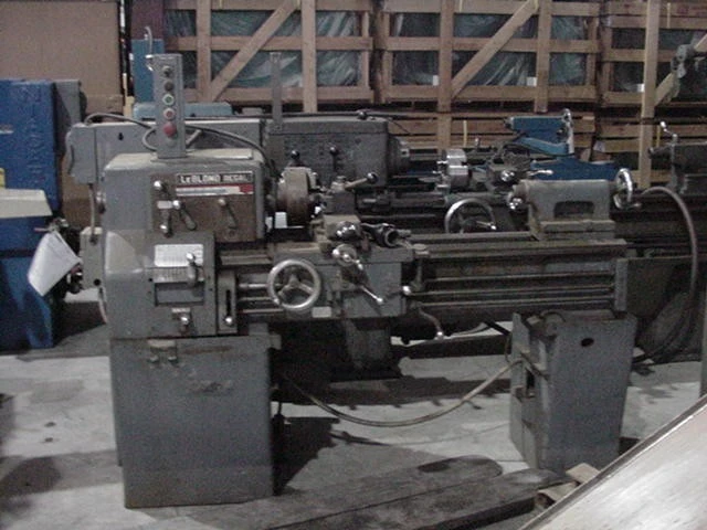 RITTAL 16" X 30" ENGINE LATHE - Gage Blocks