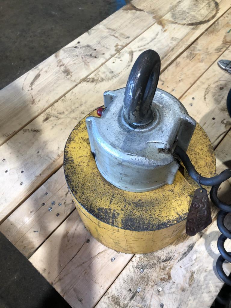 2,400 lbs BUX Circular Electric Lifting Deer Creek Machinery
