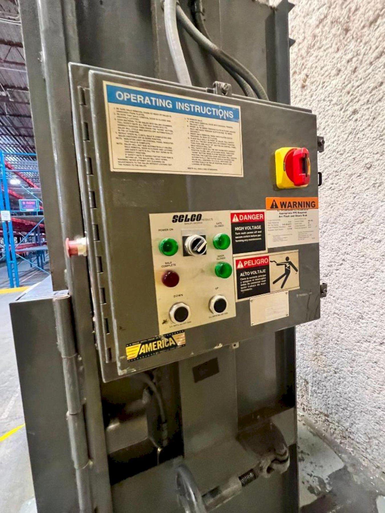 60″ X 30″ SELCO MODEL #V5-HD VERTICAL HYDRAULIC CARDBOARD BALER ...