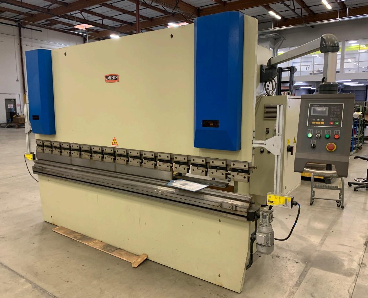 120 Ton Baileigh BP11210 cnc Hydraulic Press Brake 2013 American