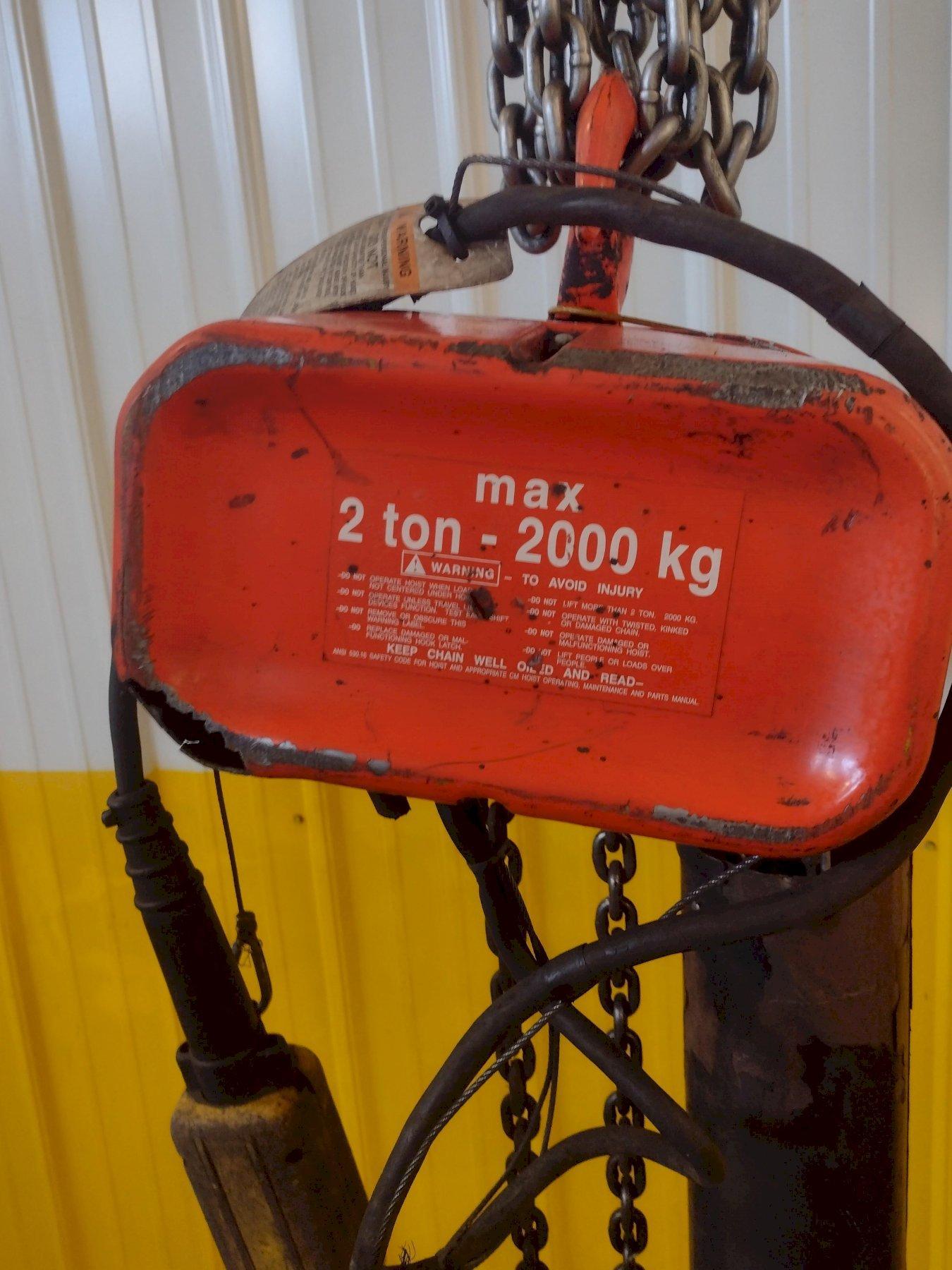 2 TON C&M MODEL VALUSTAR ELECTRIC POWERED CHAIN HOIST STOCK 17406