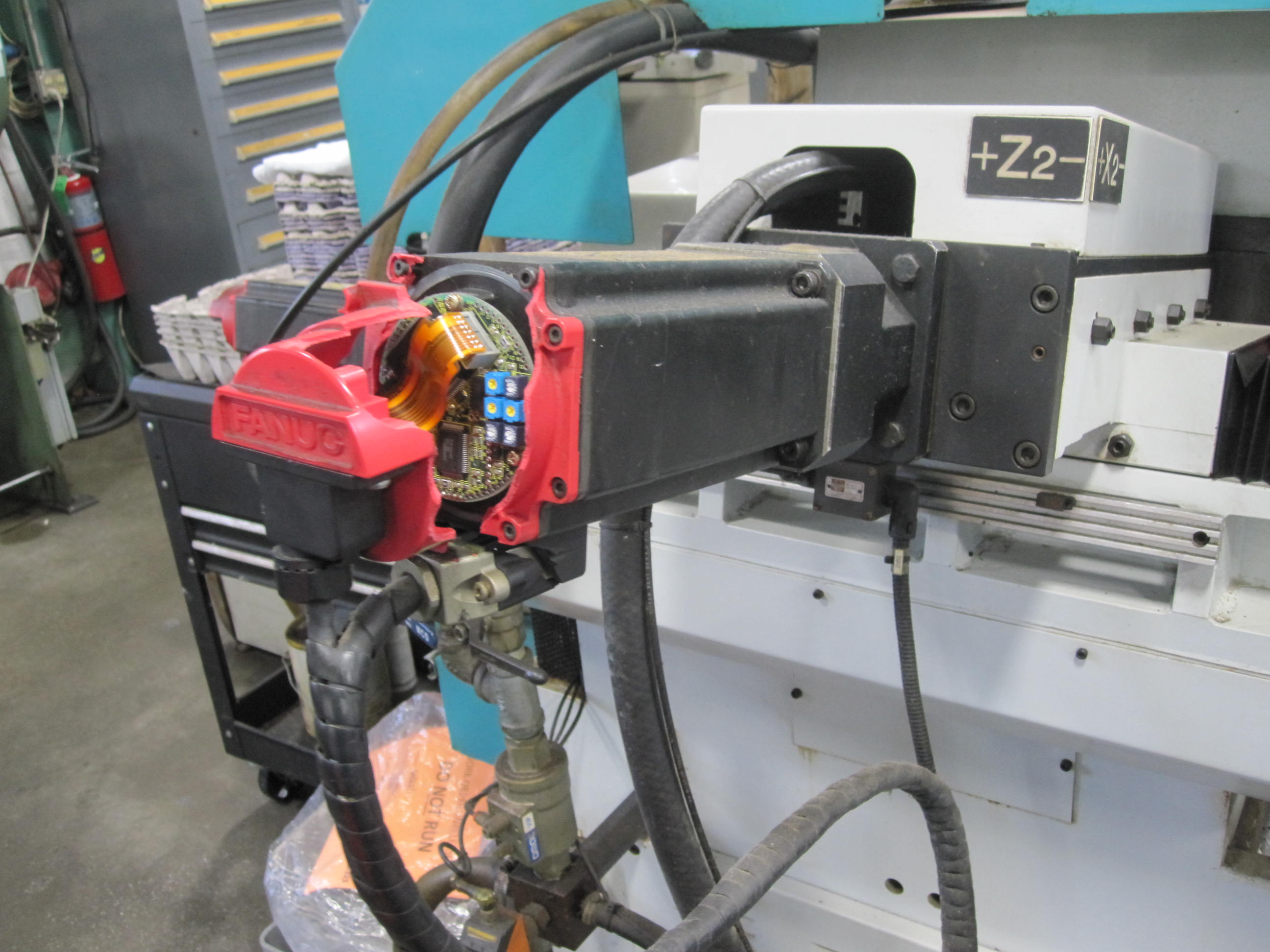 Monza Model 510 CNC Centerless Grinder Hariton Machinery Company, Inc.