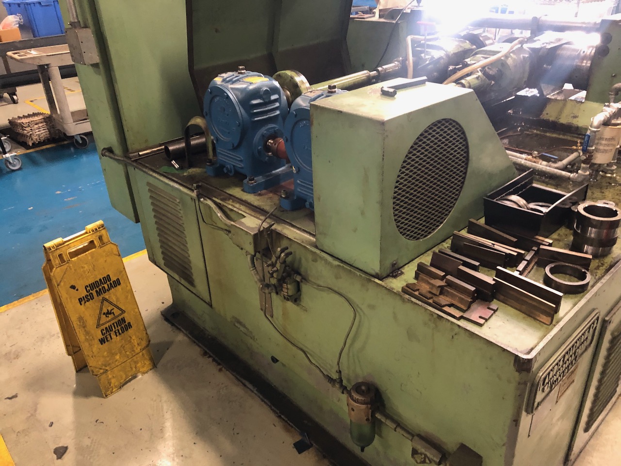 4″ Landis Model 32TFRI 2 Die Cylindrical Thread Roller Hariton