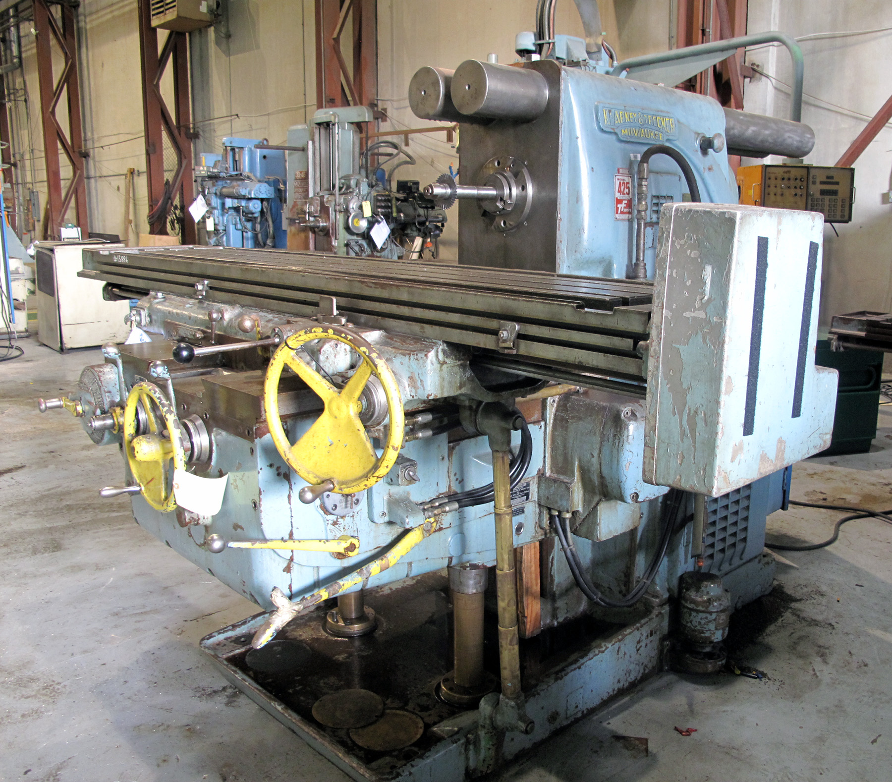 USED, KEARNEY & TRECKER MODEL 425TF PLAIN HORIZONTAL MILLING MACHINE