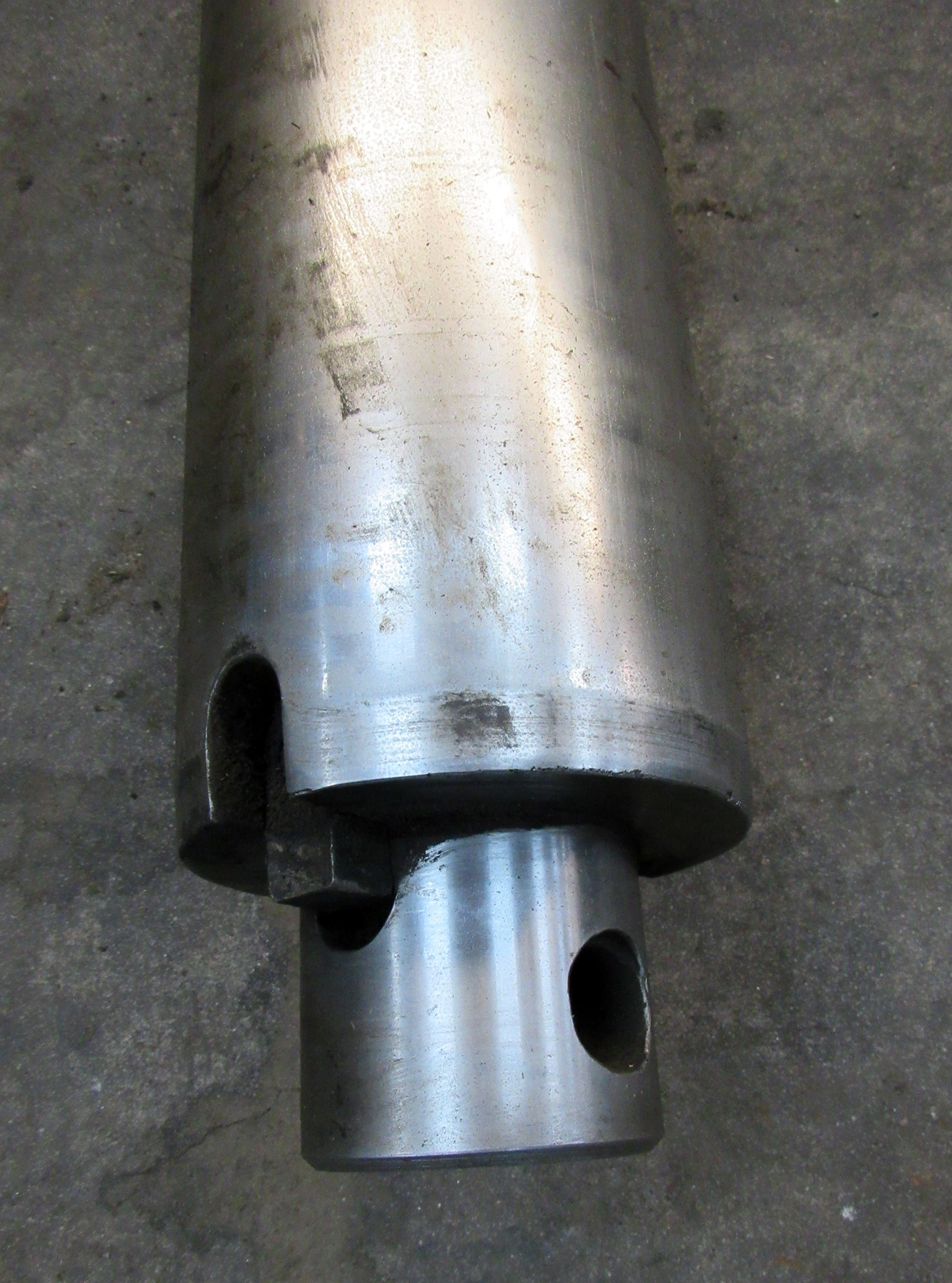 USED, 6″ X 130″ LINE BORING BAR Harris Machine Tools