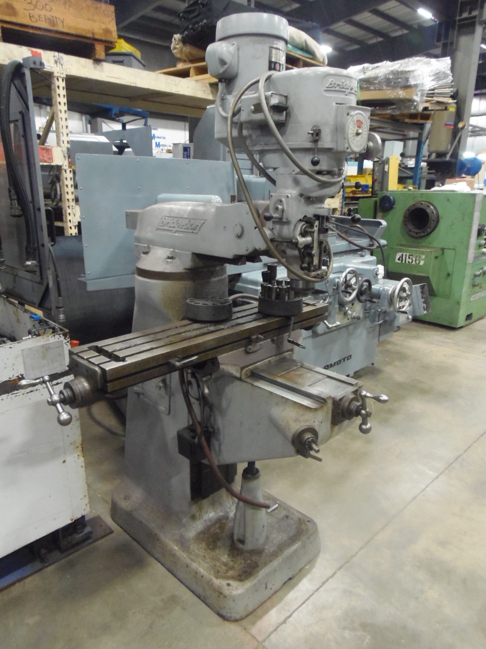 BRIDGEPORT SERIES I VERTICAL MILL, VARIABLE SPEED HEAD, 9 x 42 TABLE