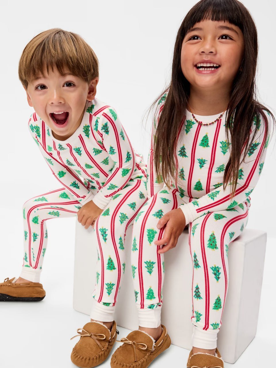 old navy Printed Unisex Snug-Fit Pajama Set for Toddler & Baby