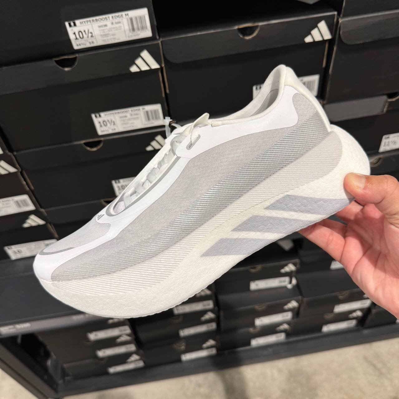HYPERBOOST EDGE