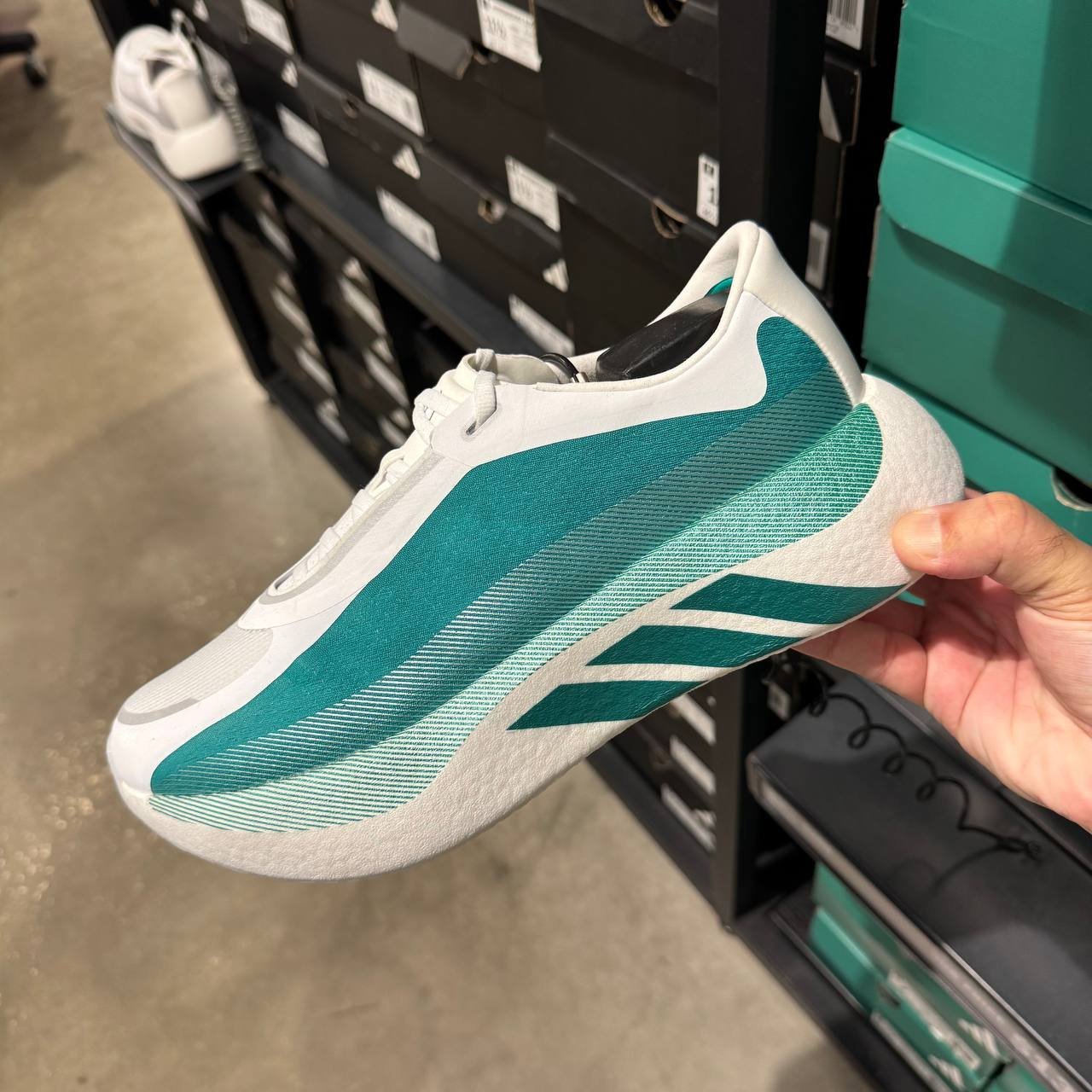 HYPERBOOST EDGE