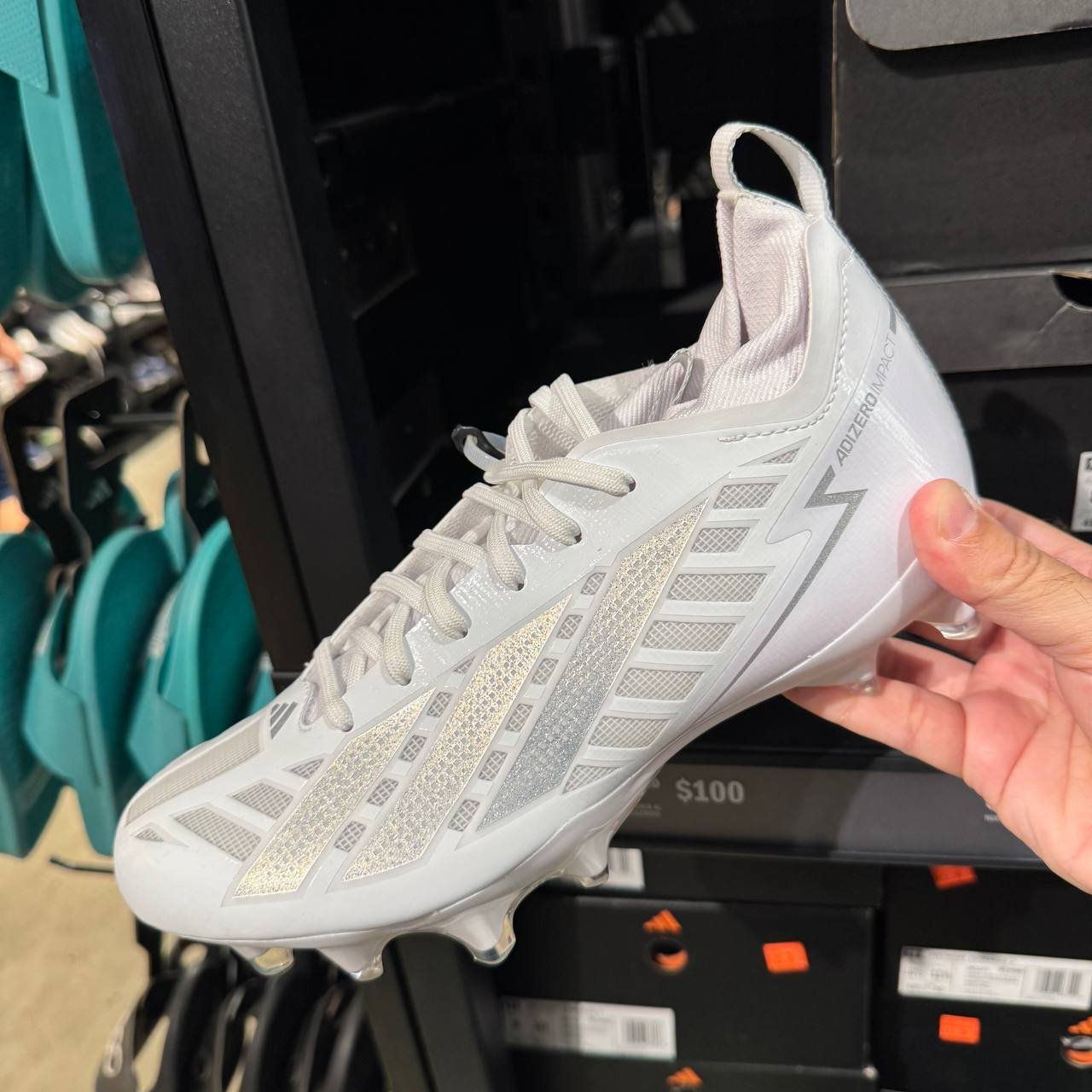 CHUTEIRA ADIZERO IMPACT 2