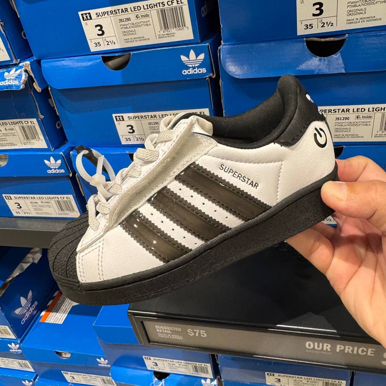 SUPERSTAR LEDS