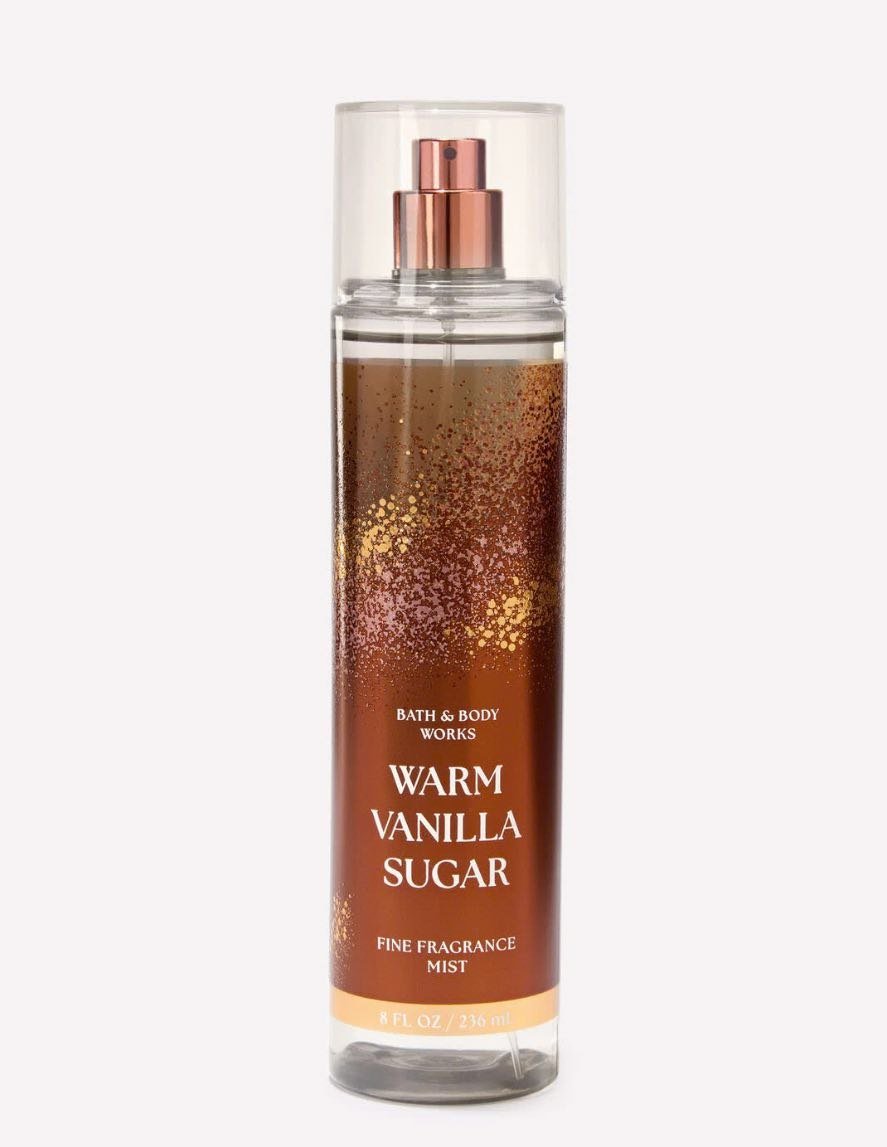 Bory Splash Vanilla Sugar 

Doce, suave e tão clássico quanto eles, Warm Vanilla Sugar é um favorito dos fãs por um motivo. A baunilha cremosa gira em torno de florais puros e madeiras macias para uma fragrância aconchegante, envolvente e irresistível da qual você não se cansará. Como seu suéter de cashmere favorito, ele ganhará um lugar de topo em sua rotação.

Notas de fragrância: baunilha inebriante, orquídea branca, açúcar espumante, jasmim fresco e sândalo cremoso.
