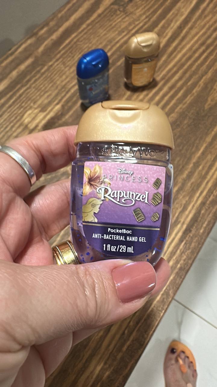 Hand Sanitizer Álcool creme com hidratante Rapunzel
