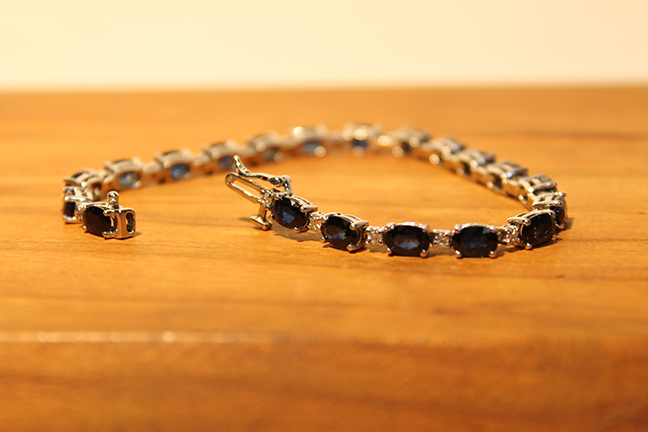 Sharon Boccelli & Co. Auction