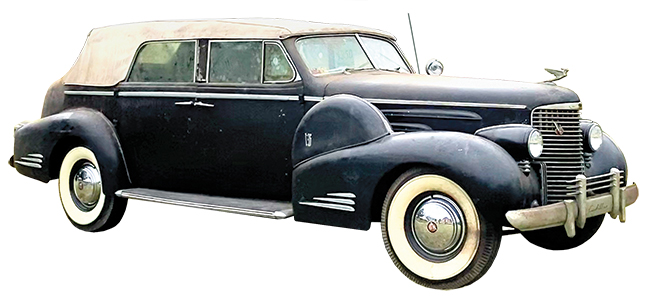 1939 90 series 16-cylinder Cadillac Sedan Convertible