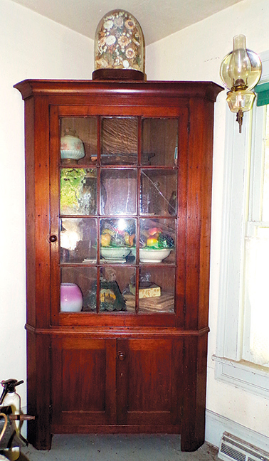 12 pane Corner Cupboard