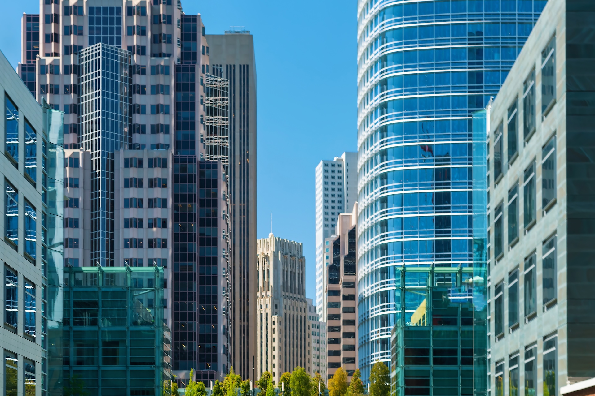 1078_CRE_Header___SF_Skyline.jpg